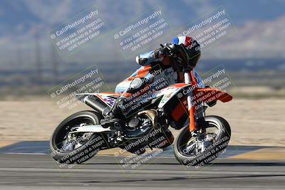 media/Jan-15-2026-Racers Edge (Thu) [[dfebeb70ab]]/3-B Group/Session 1 Turn 8/